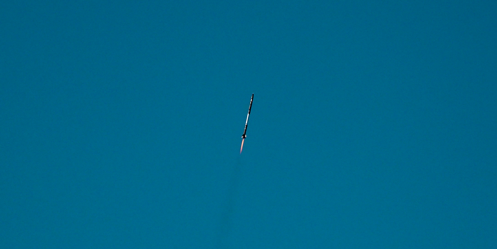 إنجاز وطني في مجال الدفع الفضائي.. معهد الابتكار التكنولوجي ينجح في إطلاق أول صاروخ هجين إماراتي مطور محليا